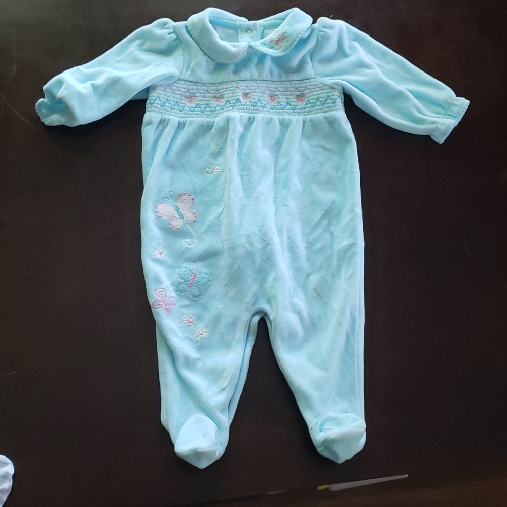 Pair of 6mo pjs